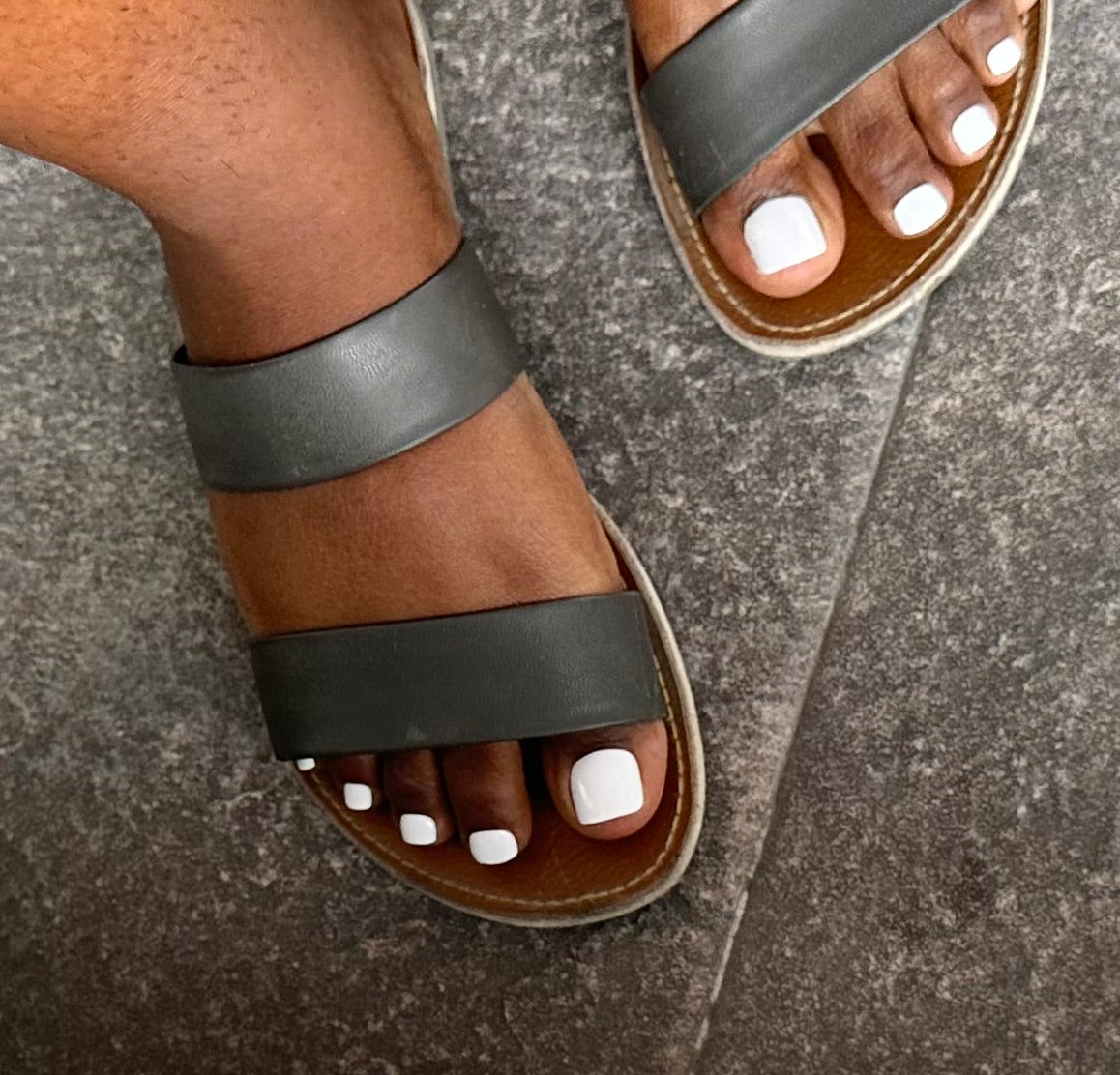 Gel Supreme: White Toes