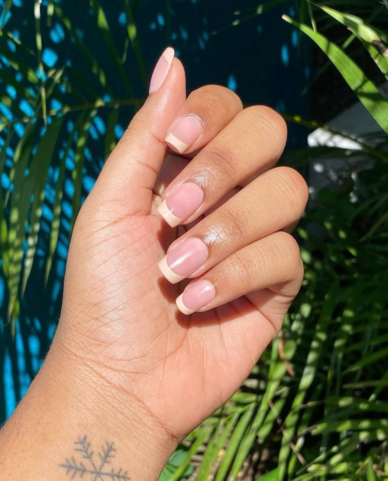 Gel Supreme: Nude French Press On Nails