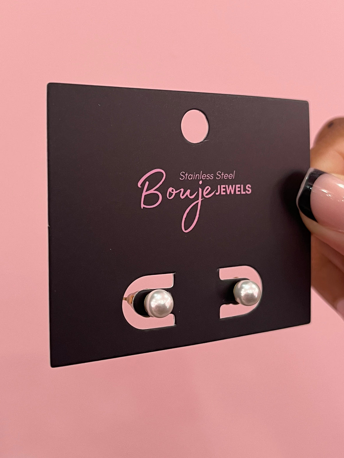 Bouje Jewels: Pearl Studs