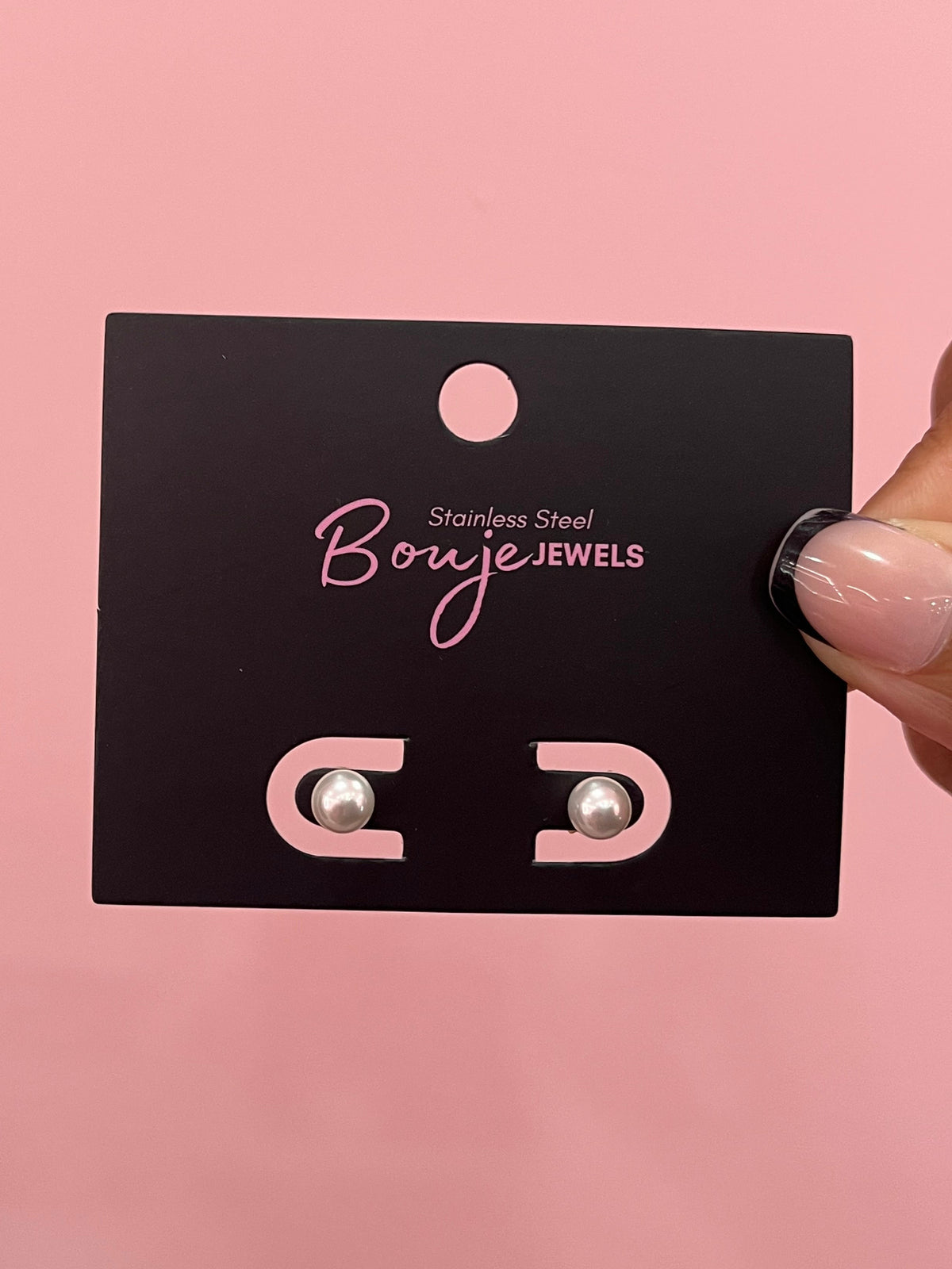 Bouje Jewels: Pearl Studs